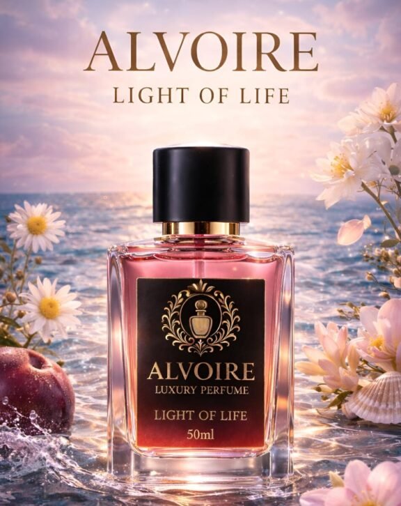 LIGHT OF LIFE Soft florals. Warm caramel. Fresh sea air. A comforting fragrance that feels like calm confidence. Eau de Parfum (EDP) Long-Lasting Soft Projection Unisex Luxury Fragrance Skin-Friendly & Balanced